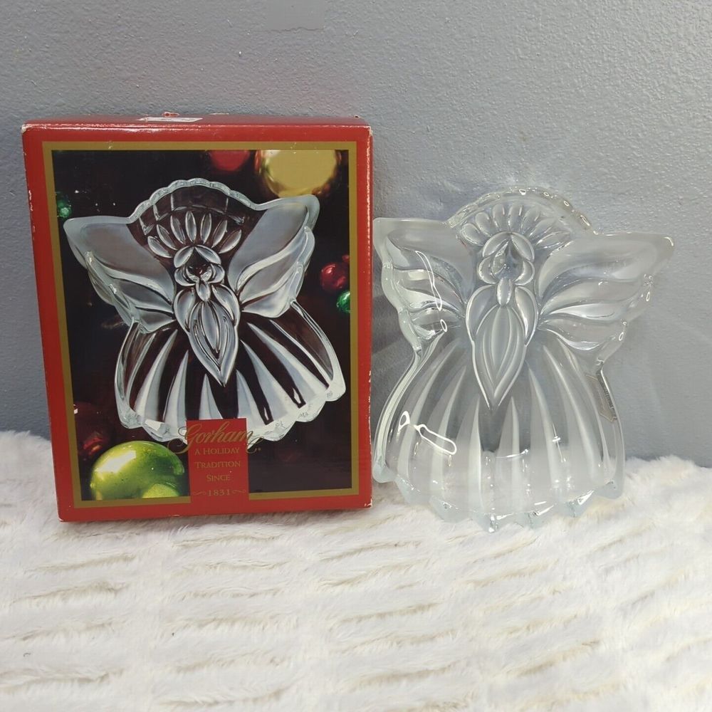 Gorham Holiday Traditions Angels of Peace 8 1/2‎ Inch Angel Candy Dish